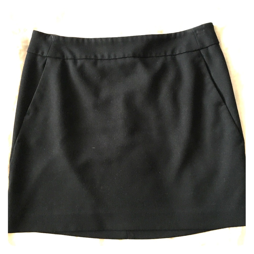 Loft black mini skirt